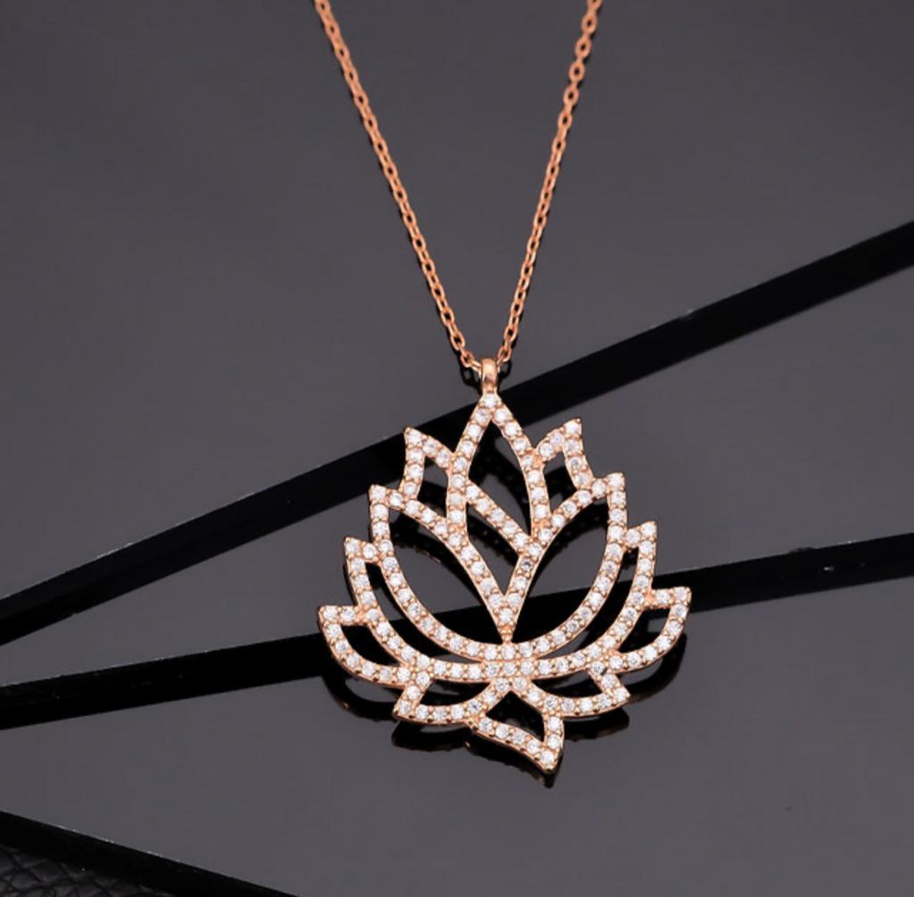 Ermus Gold – Lotusblumen Halskette aus 925 Sterlingsilber, Rose Vergoldet – Handgemachter Schmuck - Ermus Gold