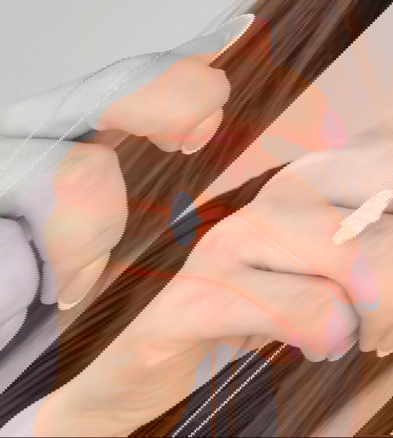 Ermus Gold – Opal Stein Mutter Hand Halskette aus 925 Sterlingsilber, Rose Vergoldet - Ermus Gold