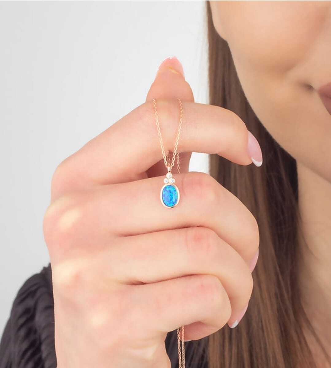 Ermus Gold – Ovale Halskette mit Opalstein aus 925 Sterling Silber, Handgemachter Schmuck - Ermus Gold