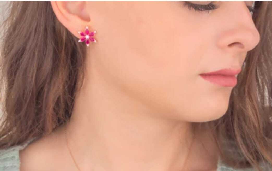Ermus Gold – Rubin Stein Narzisse Blumen Ohrringe aus 925 Sterling Silber - Ermus Gold