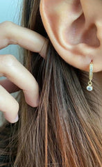 Ohrringe Damen Solitär, 14K Gold, Zirkon, Elegantes Design - Ermus Gold